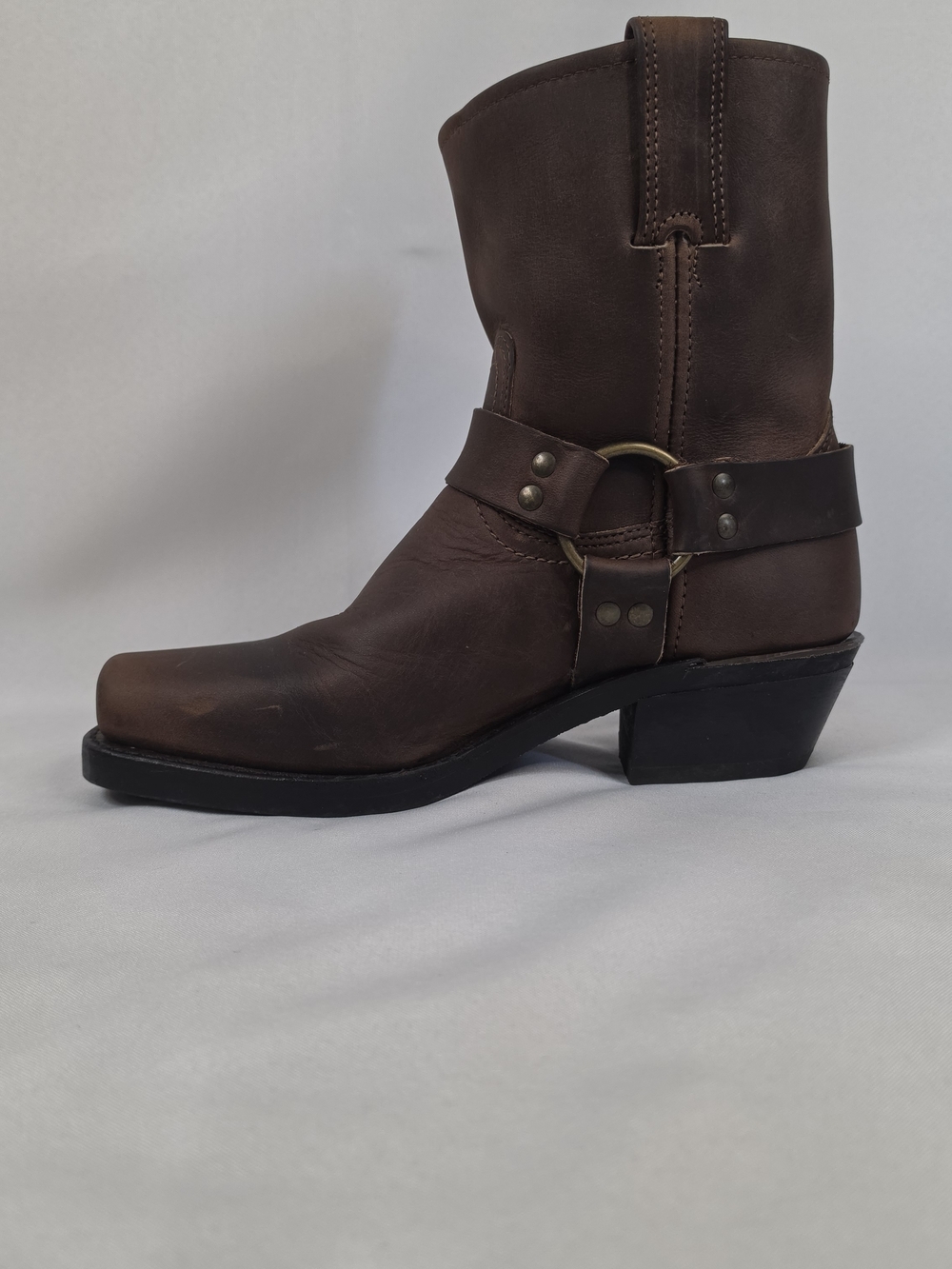 Frye Harness 8R Short Boots Brown Leather 77455 Women's Size 8 Made in USA